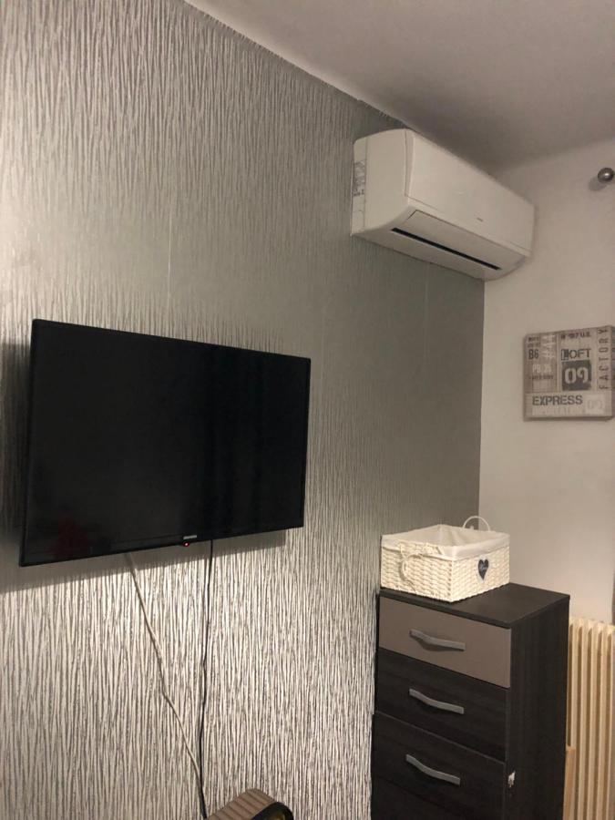 Chambre Privee Confortable A Louer Chez L Habitant Proche Plage Et Centre Ville De Nice Exterior foto
